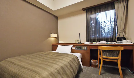 Single: Wi-Fi, pembersih udara dengan fungsi pelembap