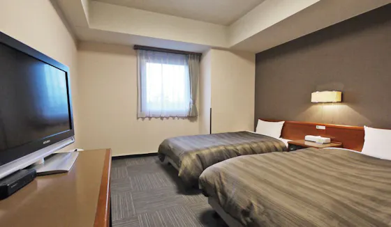 Twin: Wi-Fi gratis, pembersih udara dengan fungsi pelembap