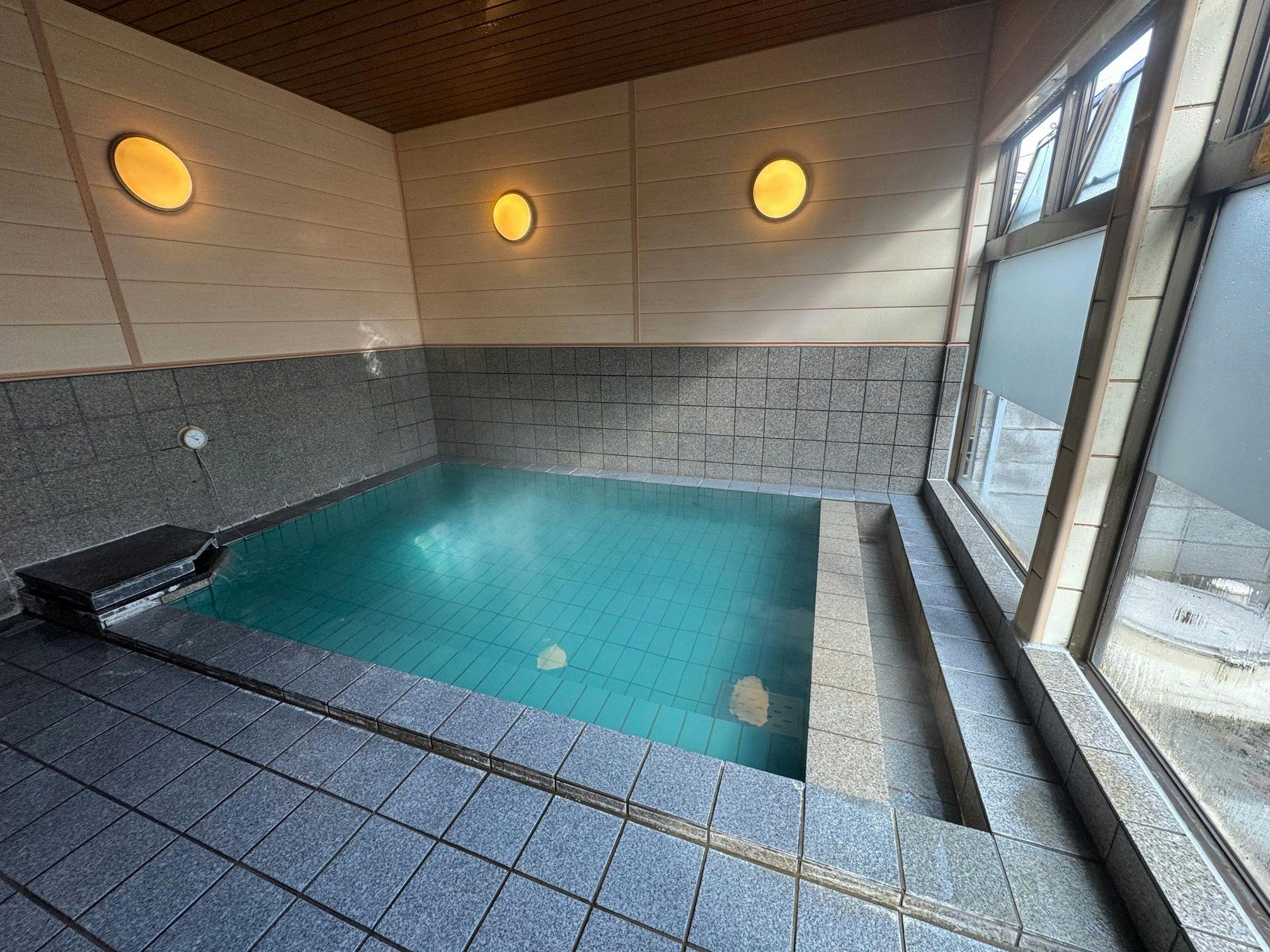 Pemandian Umum Khusus Pria