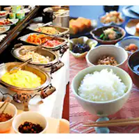 일식과 양식이 풍부한 아침 뷔페.