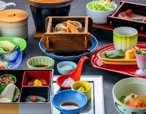 「アワビ入り温泉蒸し」和会席（イメージ）