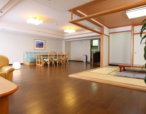 スタンダードルームも１２０平米で広々！