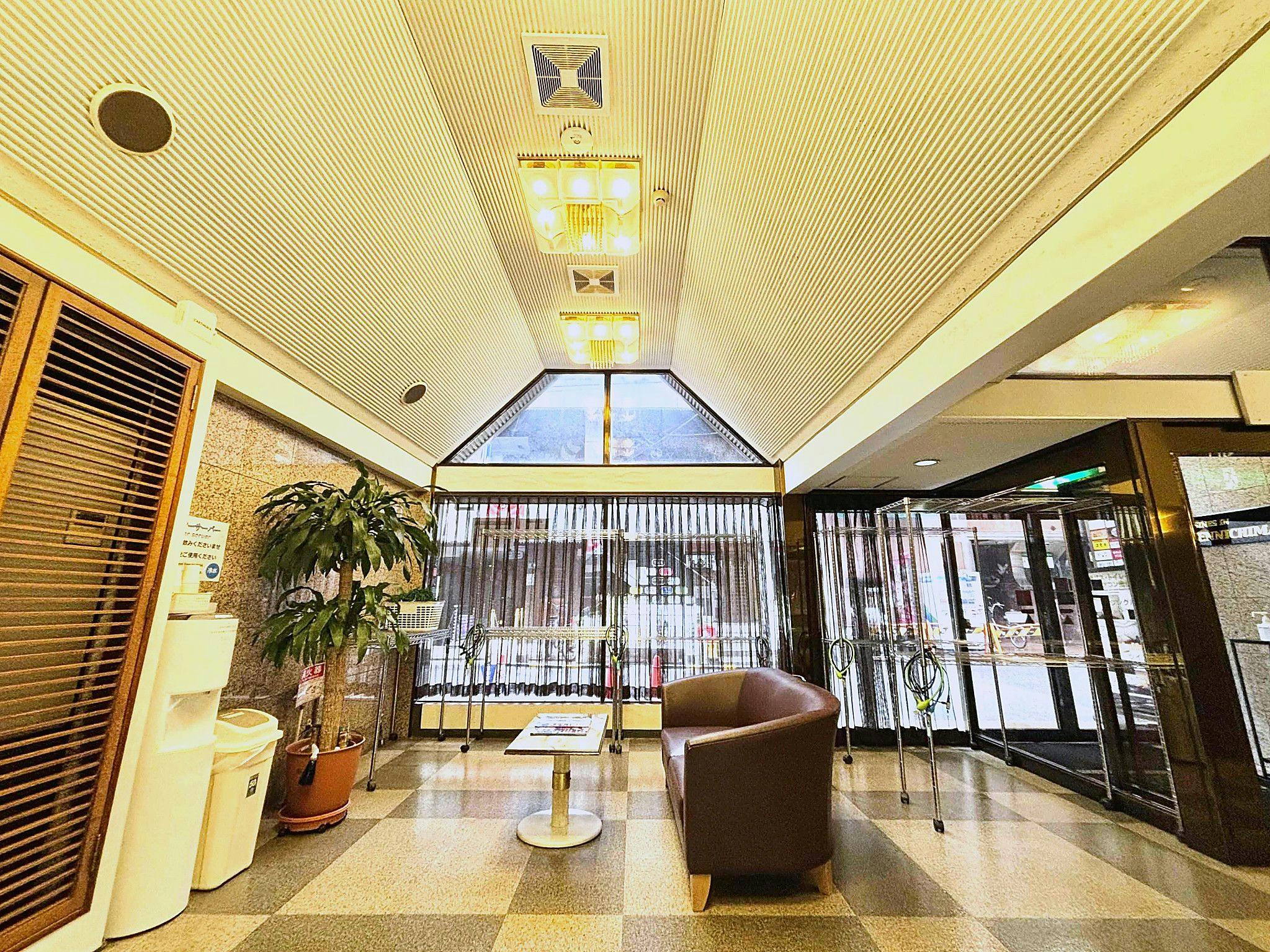 Business Inn Sennichimae Hotel