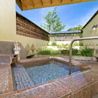 น้ำพุร้อนฮารุกะ