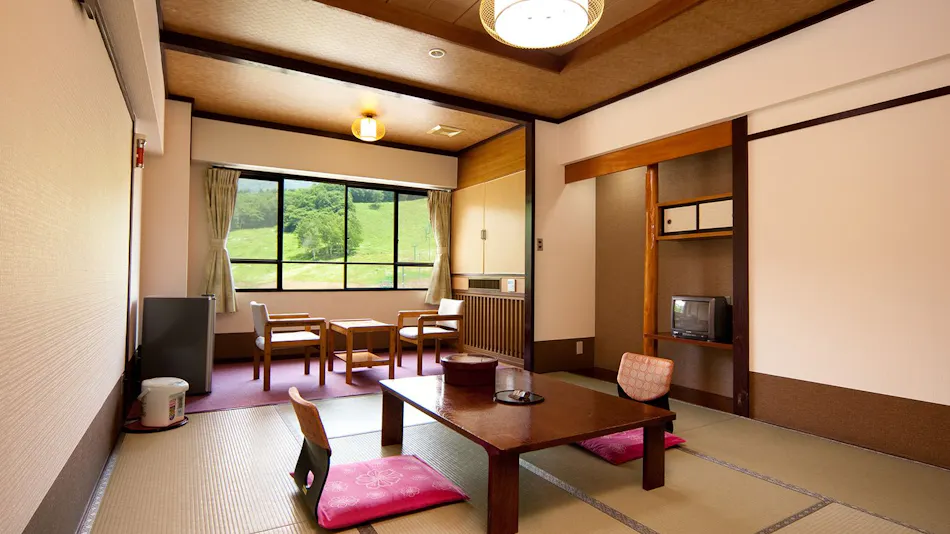 Okutone Onsen Hotel Sunbird