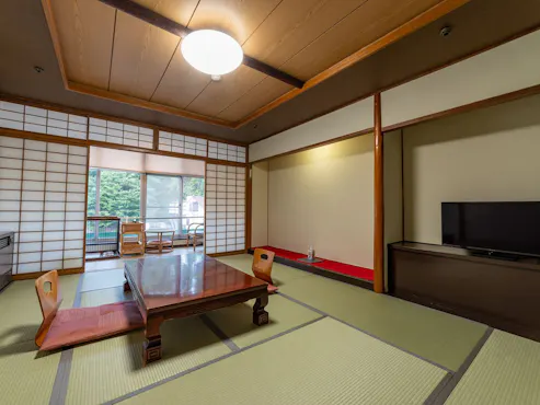 【ชั้นสำหรับสุนัขเท่านั้น】ห้องเสื่อทาทามิ 10 เสื่อ