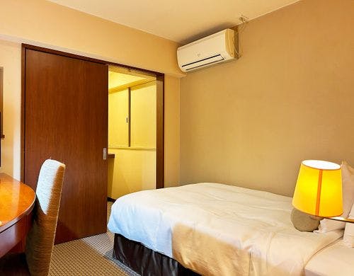 エコノミーシングル