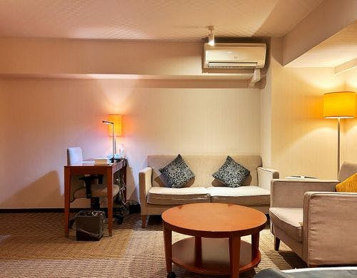 デラックスツイン