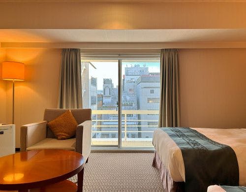 デラックスツイン