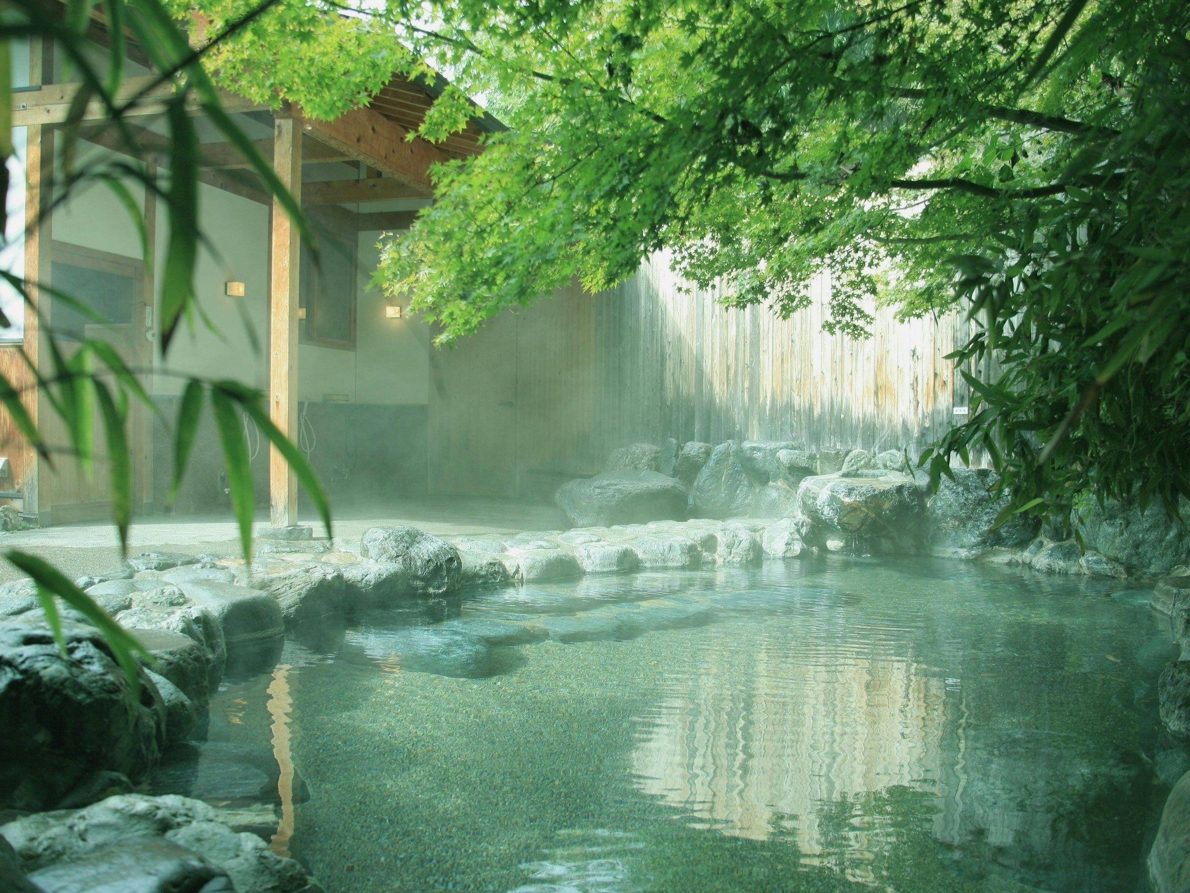 Biwa Hot Spring