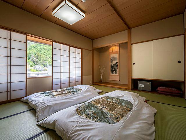 onsen hotel OMOTO
