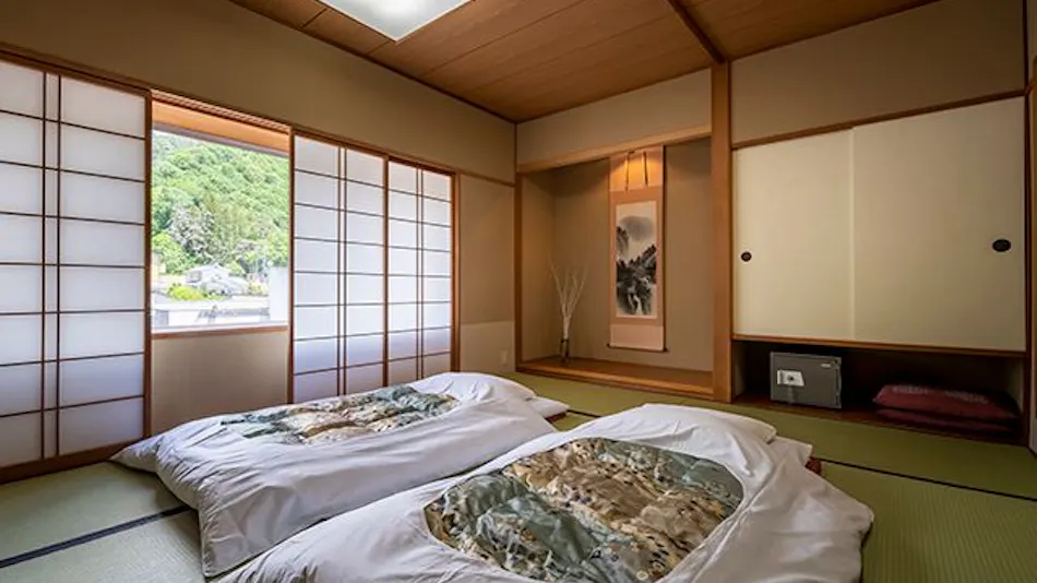 onsen hotel OMOTO