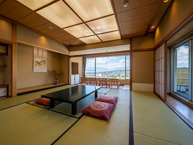 onsen hotel OMOTO
