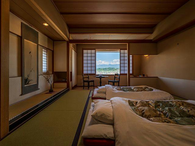 onsen hotel OMOTO