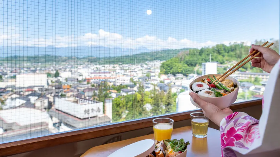 onsen hotel OMOTO