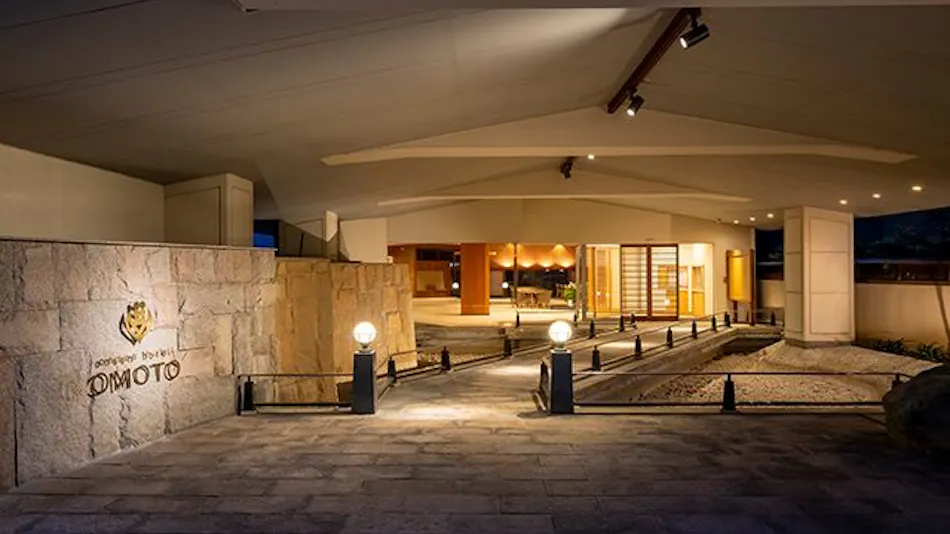 onsen hotel OMOTO