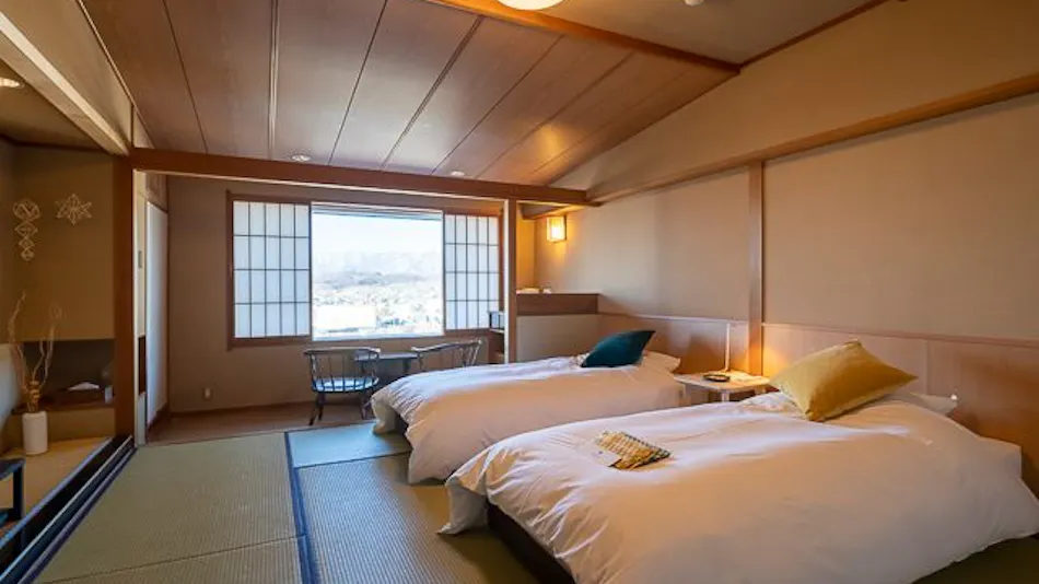 onsen hotel OMOTO