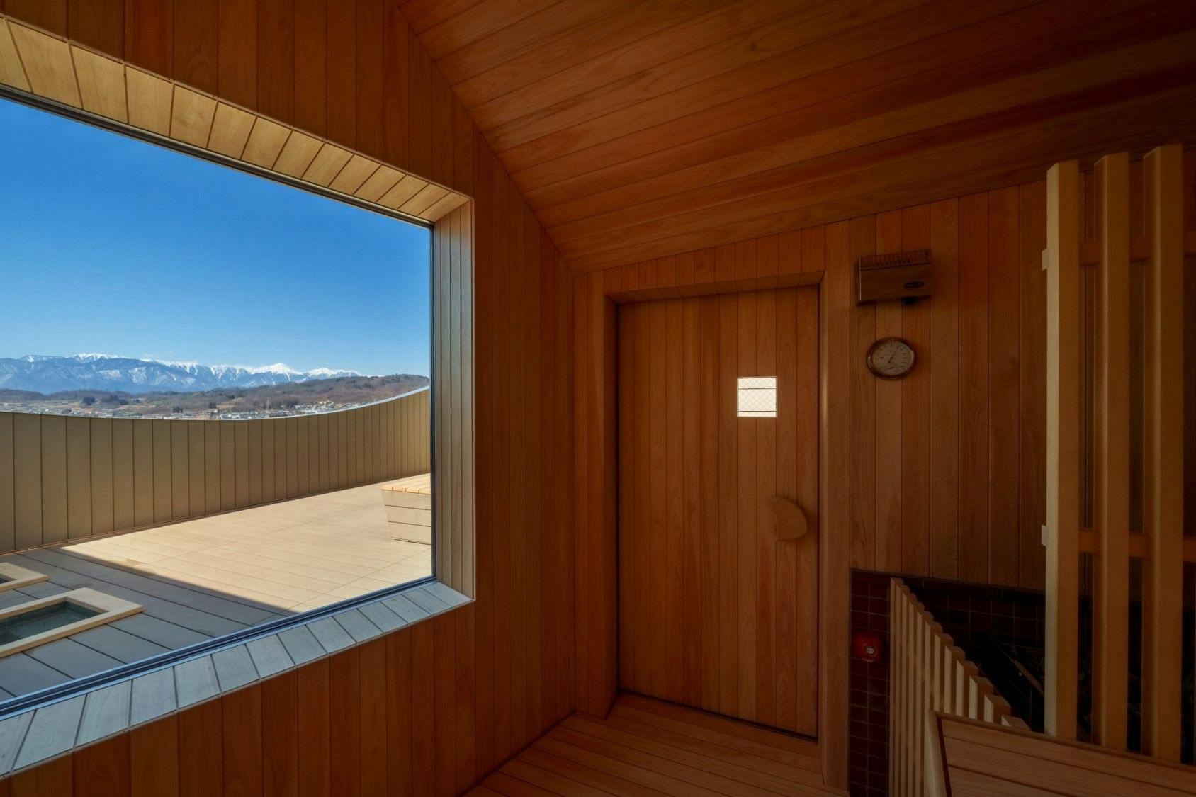 onsen hotel OMOTO