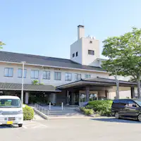 ขอเชิญทุกท่านมาเยี่ยมชมและเข้าพักกับเรา!