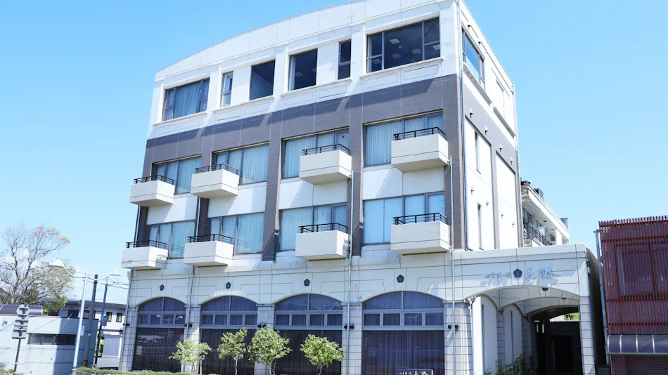 Shikisai no Yado Hanatsubaki