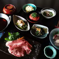 Savor Tajima beef with steak and sukiyaki-style beef hot pot!