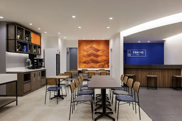 ล็อบบี้・ฟรอนต์