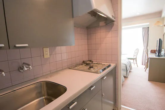 ห้องพักสไตล์ญี่ปุ่นและตะวันตกพร้อมครัว - ส่วนครัว