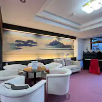 Dalam bangunan ◆ Lobi