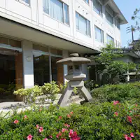 Taman Jepang dan eksterior akomodasi