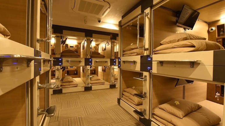 豪華カプセルホテル 安心お宿プレミアリゾート 京都四条烏丸店 の宿泊プラン 予約 Yahoo トラベル 豪華カプセルホテル 安心お宿プレミアリゾート 京都四条烏丸店 の宿泊プラン 予約 Yahoo トラベル