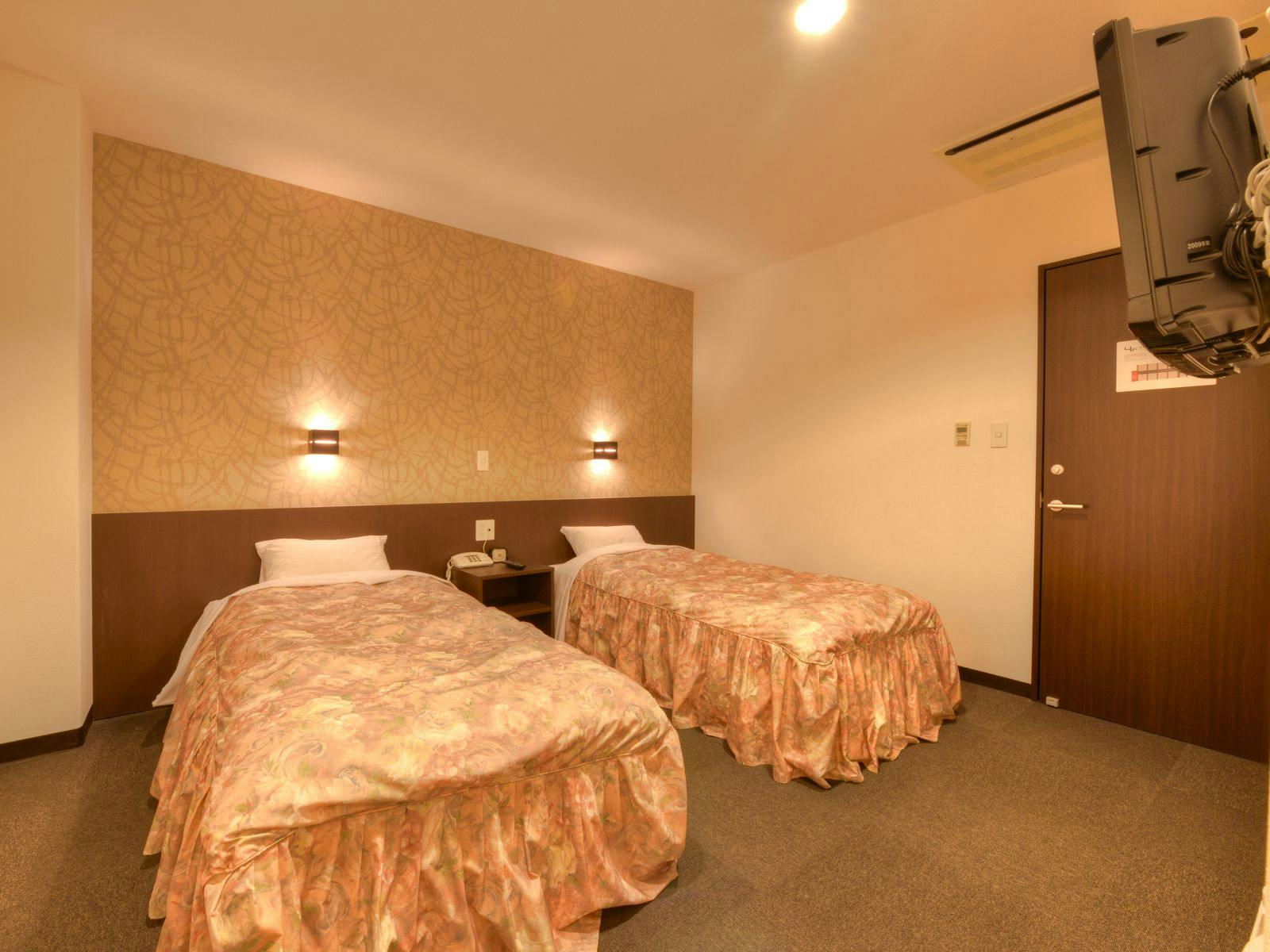 อาคารใหม่ Twin