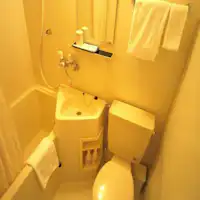 เป็นห้องน้ำแบบยูนิต