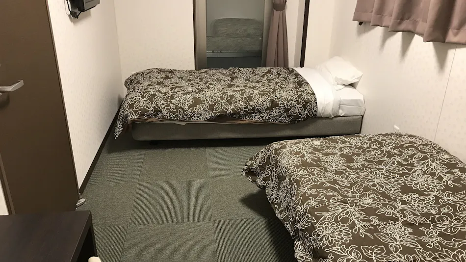 Hotel Famitec Nikko Ekimae