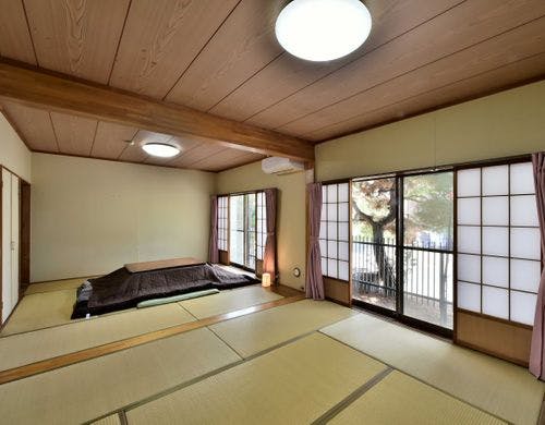 和室16畳（バス・トイレなし）