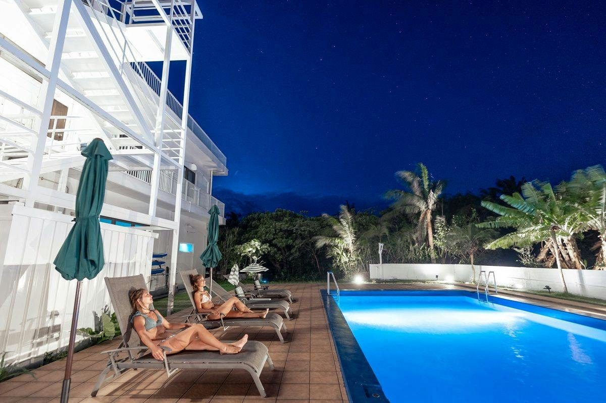Resort Inn Blue Cave