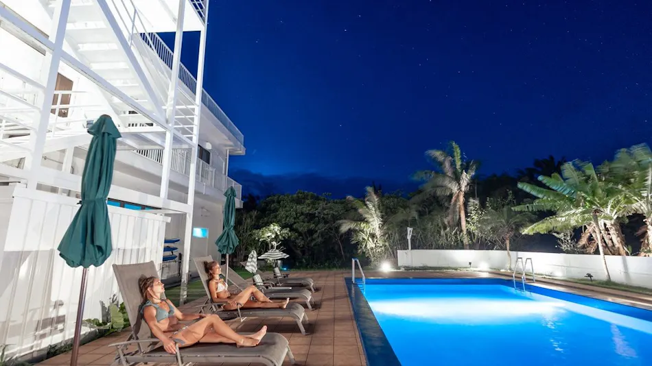 Resort Inn Blue Cave