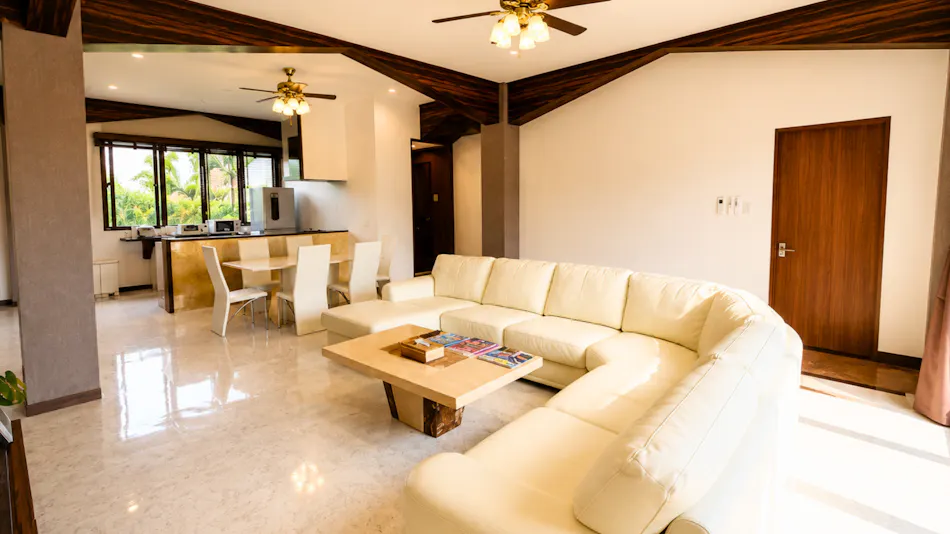 Resort Inn Blue Cave