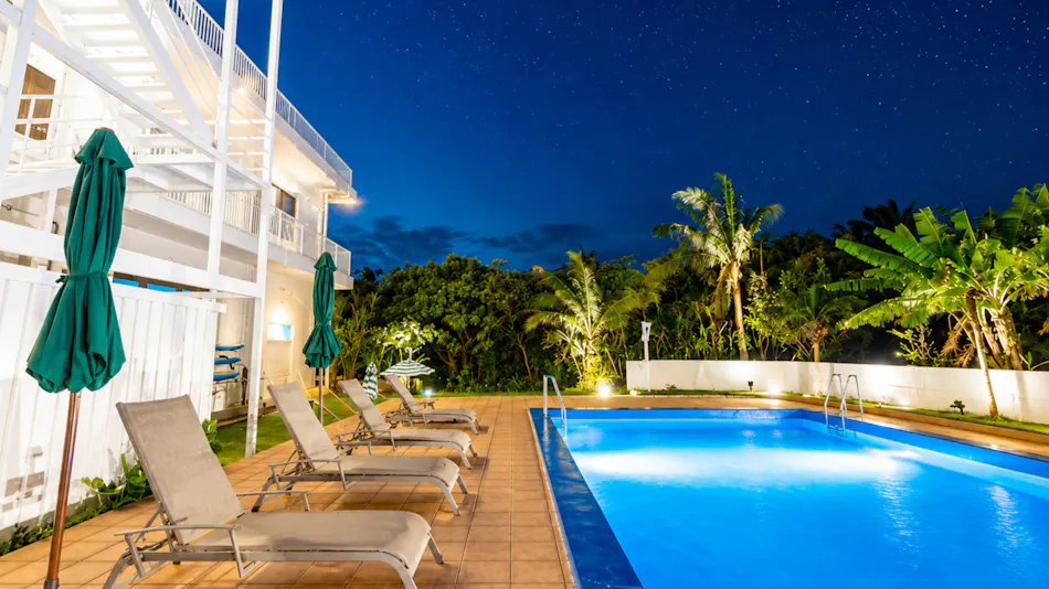 Resort Inn Blue Cave