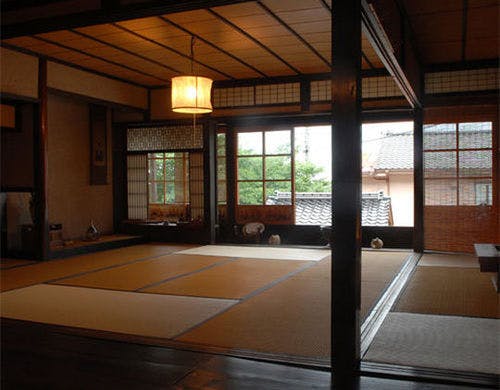 離れ橋津屋