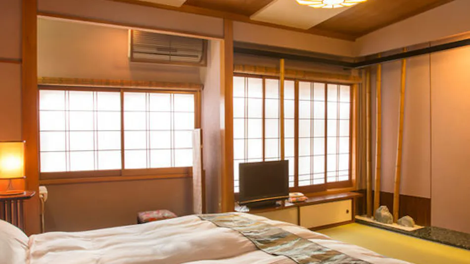 Hanakoji Saigetsu