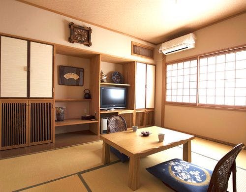 ・戸建て離れの和洋室