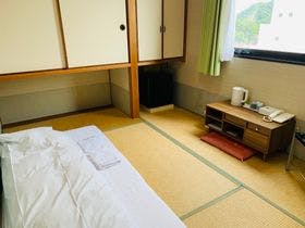 ビジネスホテル　ブルーハーバー