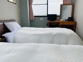 ビジネスホテル　ブルーハーバー