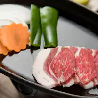 *【Contoh Makan Malam】Daging buruan panggang di atas pelat besi