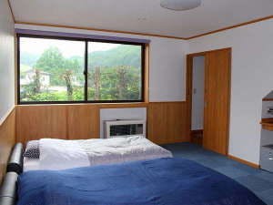 Hotel Gute Beere with the Scent of Wood