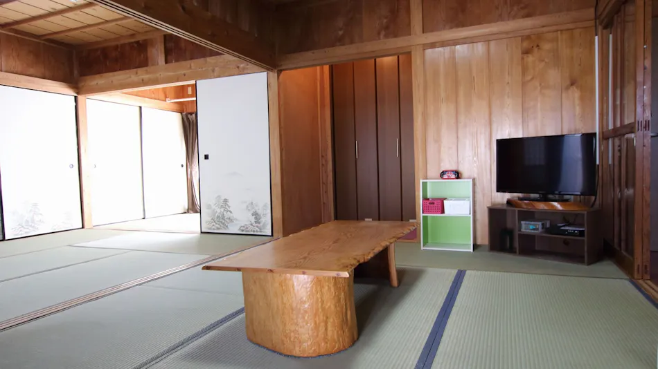 Cottage Yakusugi House