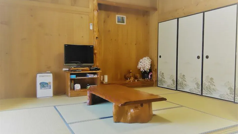 Cottage Yakusugi House