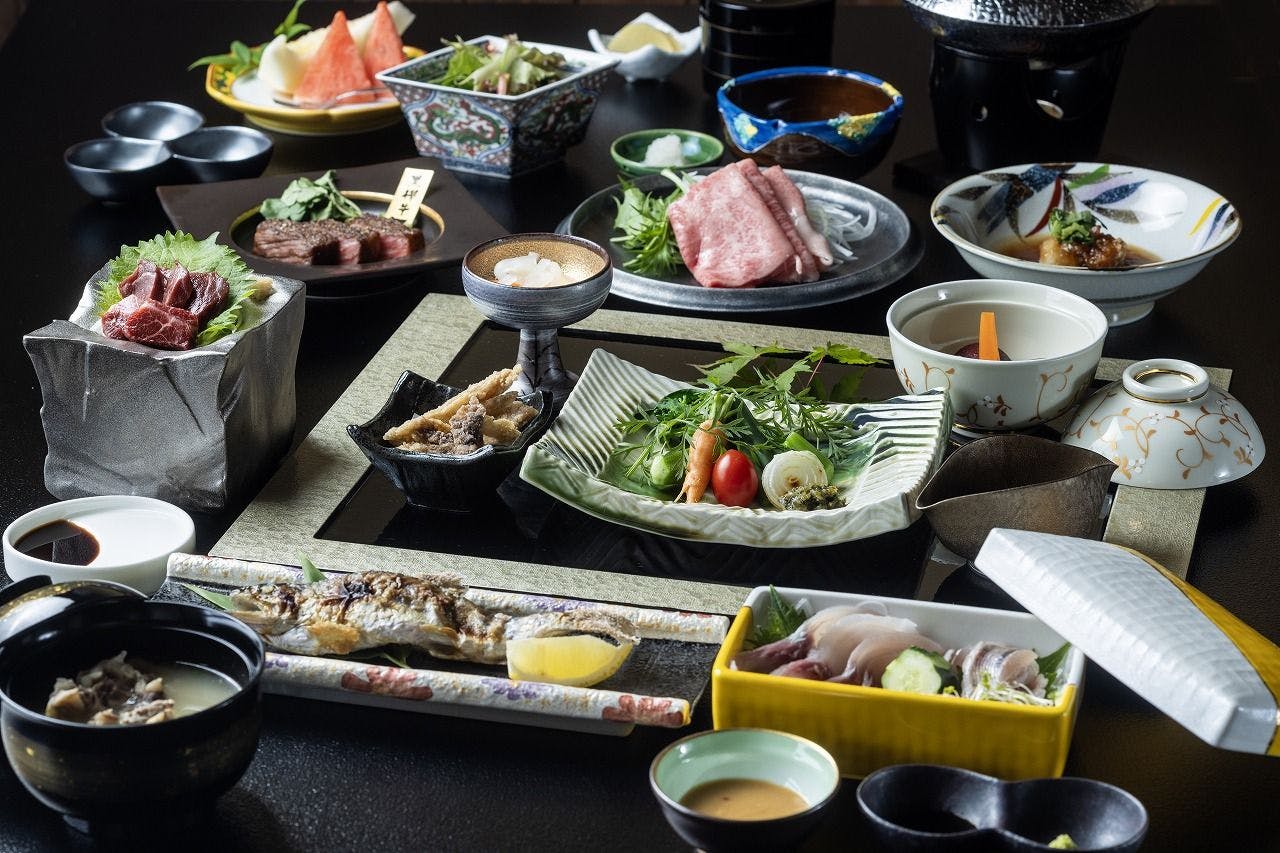 Hitoyoshi Onsen Shirasagisou