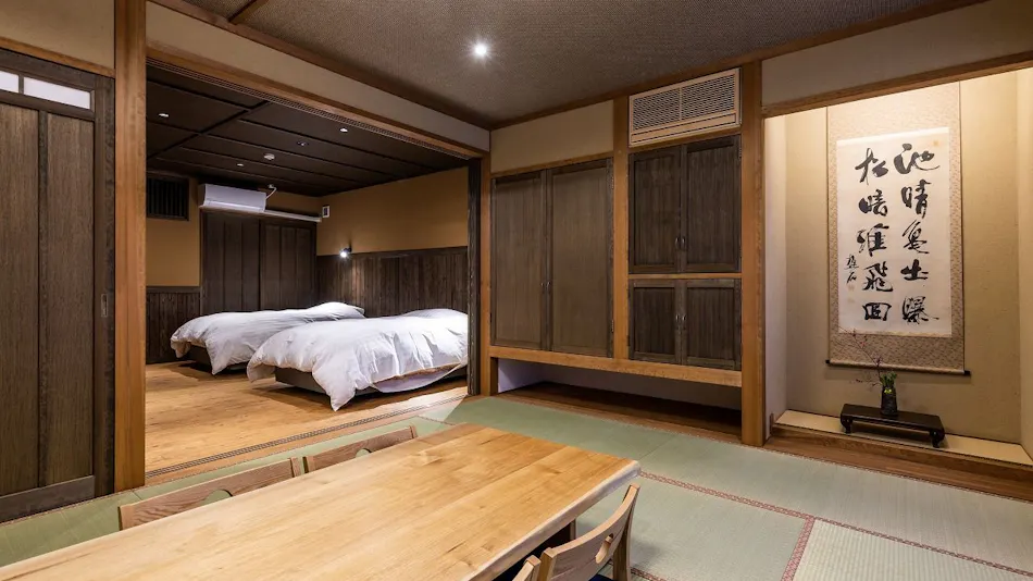 Hitoyoshi Onsen Shirasagisou