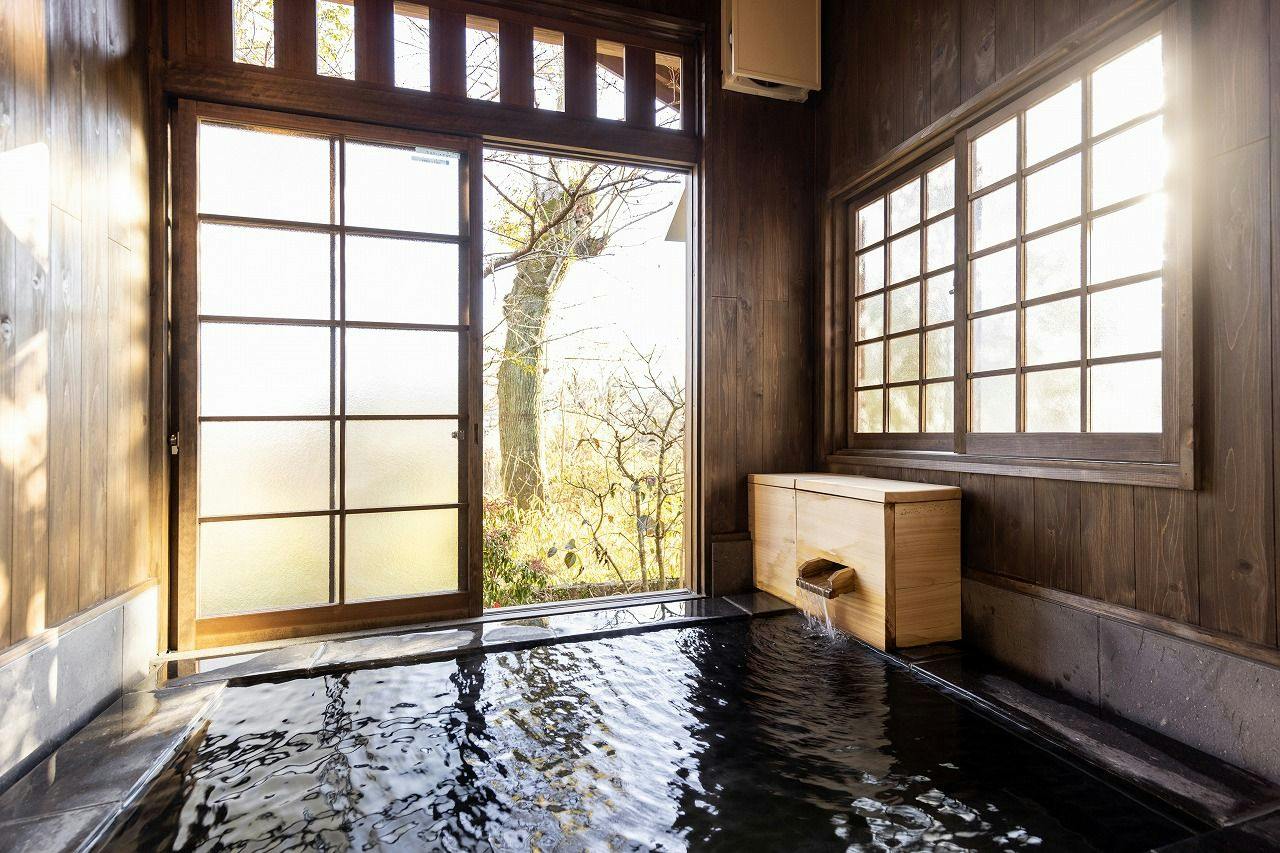 Hitoyoshi Onsen Shirasagisou